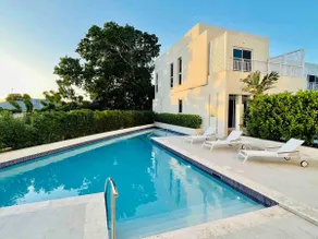 Modern 1BR Condo & Pool NR Beaches & Restaurants - Image 2