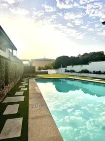 comfy garden house - Image 3