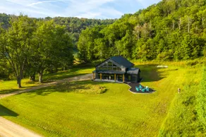 New Secluded Cabin Quiet Getaway - Image 2