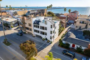 Luxury 4 Story home next to Alamitos Yacht Club - Image 2