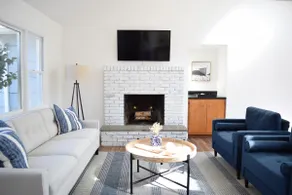 East Hampton: Clearwater Beach Pass - Image 2