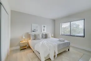 2BR Coastal Getaway! - Image 5