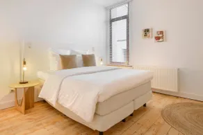 Spacious Deluxe Apartment in the Heart of Antwerp - Image 5