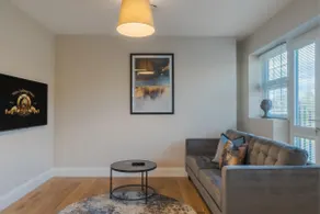 2 Bed Retreat |Parking VAT Q - By Tempstay - Image 4