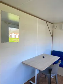 Small one-bedroom mobile home - Image 5