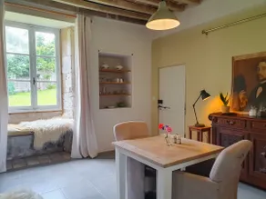 Charming historic farmhouse - Image 5
