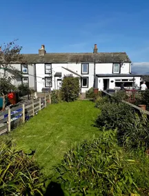 Drigg Cottage, Cosy Retreat with Log Burner & Garden - Image 2
