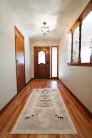 Vintage remodeled 2BR home close to beach & trails - Image 3