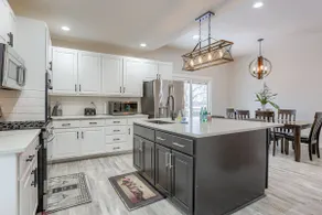 Historic, Modern Midtown Mansion - Image 2