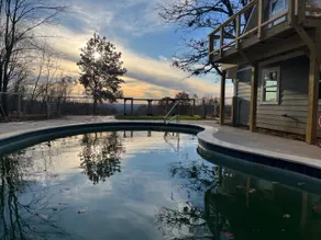 Kessler Mountain Swim Lodge - Image 4
