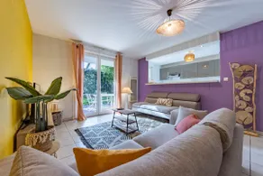 ”Le Coloré” -parking-terrace-garden- 2 bedrooms - Image 2