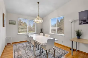 Big home on 3 acres in the City - Image 3