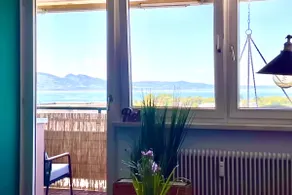 2 rooms | Terrace | Dream view of lake & mountains - Image 1
