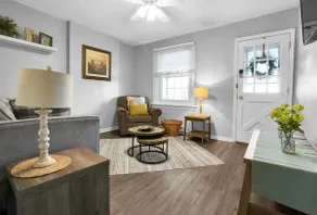 Beaver Street Cottage - Image 2