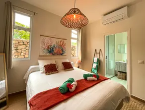 Taina Iti | Beach Access & Pool - Image 5