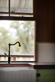 The Overseer, a couples country escape. - Image 2