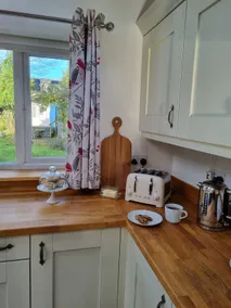 5 Star, Cosy, characterful thatch cottage in a designated area of natural beauty - Image 5