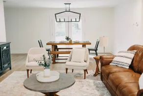 Chic Modern Farmhouse: Cozy & Stylish Escape - Image 4