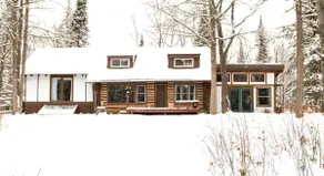 Unique cabin located on 10 acres - Image 2