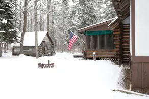 Unique cabin located on 10 acres - Image 4