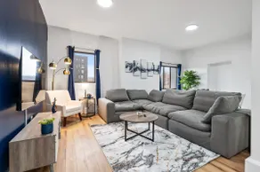 Spacious 3 BR Suite w/ Office! Central + Parking - Image 5