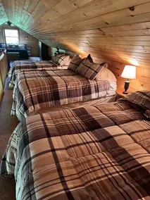 Mountain Home Cabin - Image 3