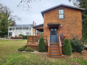 Historic Warrenton Small Cabin - Image 5