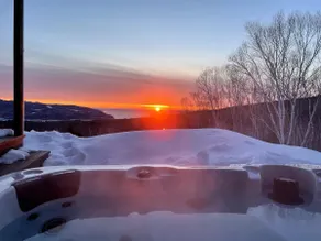 Cozy Haven w/ Spa & Stunning Views - Image 5