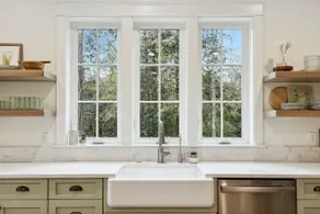Cozy Cottage on the River - Image 3