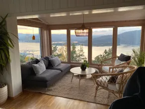 Separate apartment in a detached house with a beautiful view - Image 5