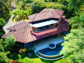 Ocean, Jungle & Mountain Views! - Image 2