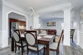Modern 5BR Retreat Near DC Metro & Parking - Image 3