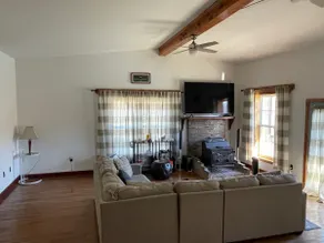 Fisherman's Cabin - Private Lake - Image 2
