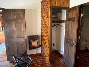Fisherman's Cabin - Private Lake - Image 4