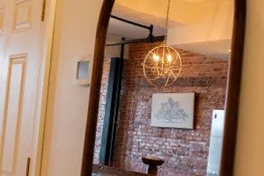 Luxurious 2 BR Loft - Image 4