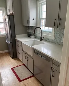 Charming and Convenient Brick Cottage - Image 3