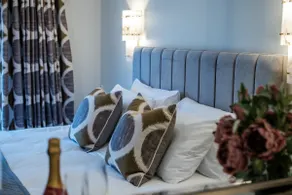 Bramley Brook Cottage 5* Luxury - Image 3