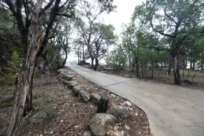 Serenity now: Secluded canyon home close to city - Image 3