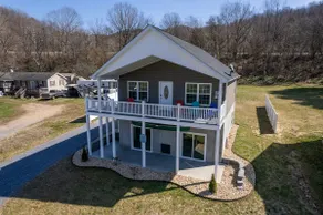 Little River Escape-Hot Tub -River Front-Fishing - Image 3