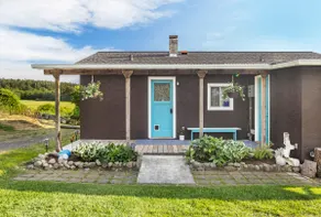Island Cottage w/Acres of Views - Image 5