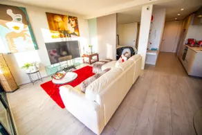 Modern, Clean, Luxury at the Right Price..... - Image 3