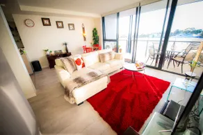 Modern, Clean, Luxury at the Right Price..... - Image 2