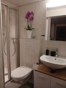 Centrally located apartment - Image 3