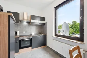 Sali Homes Business Stay fully equipped kitchen - Image 2