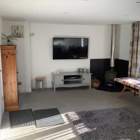 The chalet in polegate - Image 5