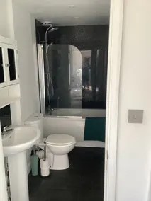 The chalet in polegate - Image 4