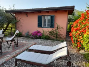 House with garden overlooking Mount Etna - Image 2