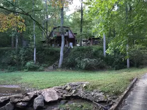 The Cabin - Image 4