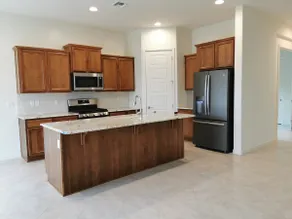 Pet-Friendly 3b 2b Cute Bungalow in a Perfect Area - Image 2