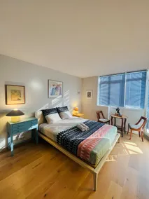 Bright 2-room apartment, close to the center. - Image 4